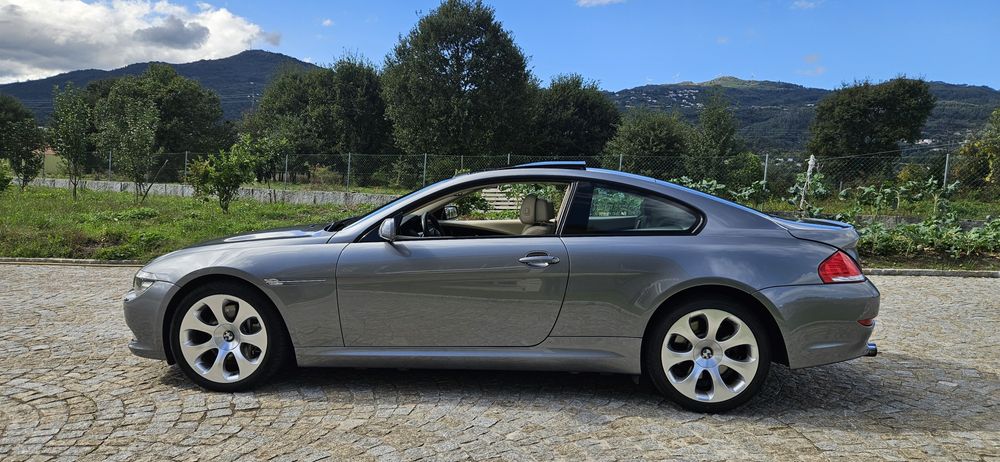BMW 635d - Teto Panorâmico!