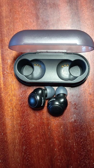 Бездротові навушники Sony WF-C500