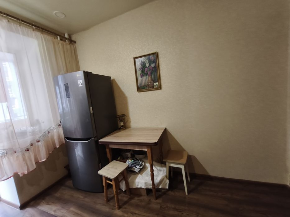 Однокімнатна квартира в Ірпені 40м2 . Район парк "Мама"