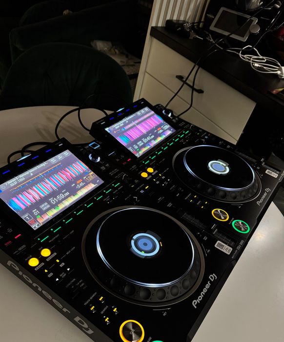 2 x Pioneer Dj CDJ 3000