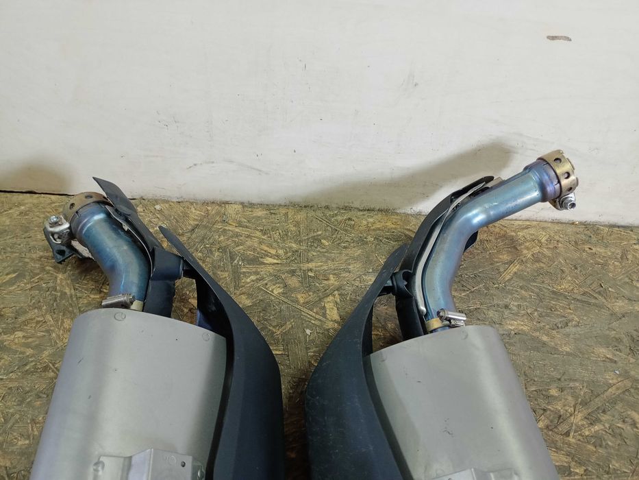 Yamaha R1 RN22 wydech wydechy prawy lewy oryginał kompletne demontaż