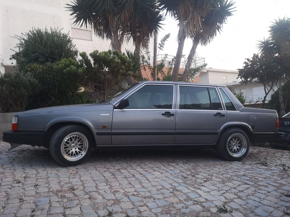 Volvo 740 GLE 2.0
