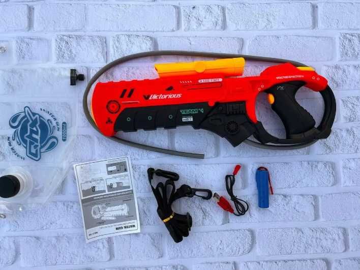 Електричний водяний пістолет аумуляторний 550+1000мл Червоний