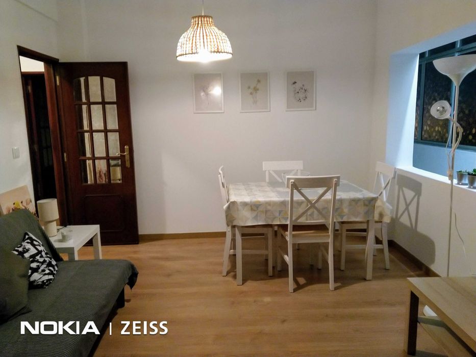 Quarto para arrendar na Cova da Piedade