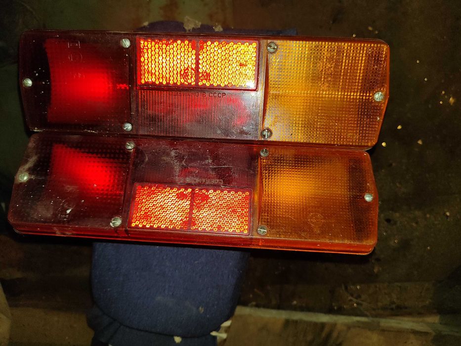 стопи вантажівки