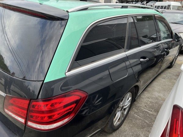 Para peças MERCEDES-BENZ Classe E (W212)