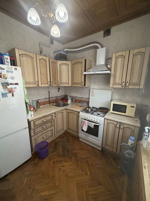 Продам 2х.комнт.квартру на ул.Пастера. Центр.