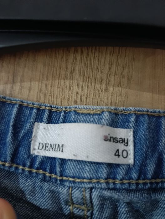 Spodnie jeansowe baggy Roz. 40