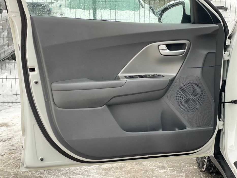 Kia Niro 2019 Гібрид