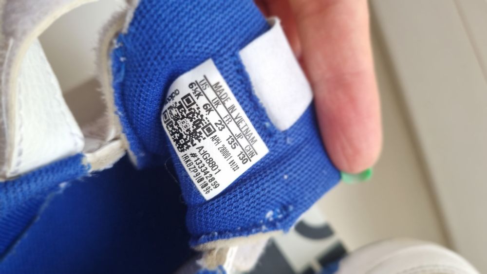 Кросівки Adidas 23 розмір 14,5см устілка