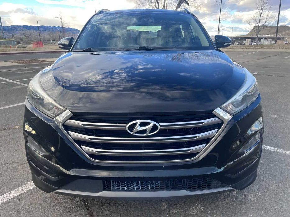 Hyundai Tucson Limited      2016