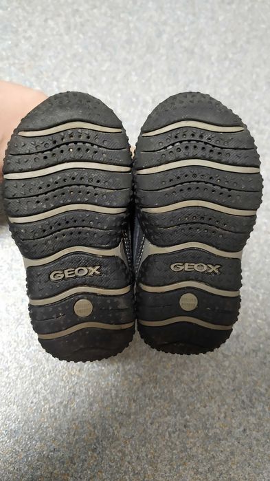 Кроссовки Geox детские