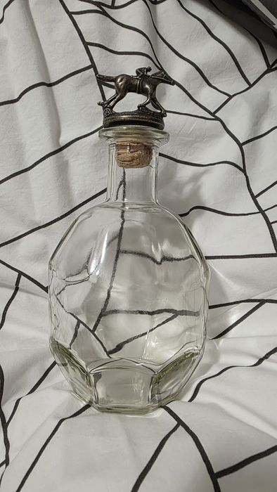 Порожня пляшка Blanton's
