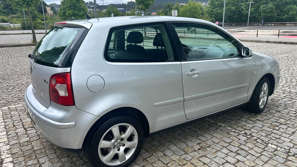 Volkswagen Polo 1.4 TDI (75 cv) – Março 2004 – Excelente Estado!