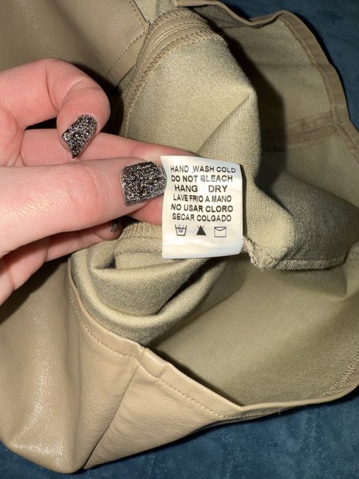 Юбка шкіряна нова бежева s/m розмір