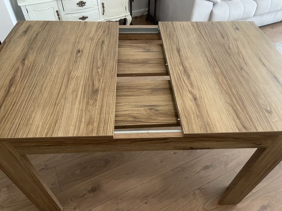Mesa de sala de jantar de 1,20m com extensao ate 1,75m,