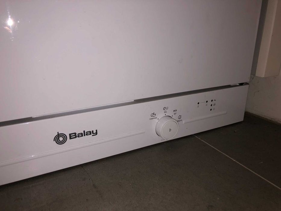 Máquina lavar louça compacta BALAY 3VK311BC