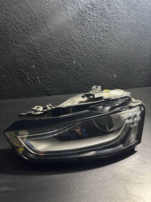 Фара Audi  a4 12-16
8k0941005c