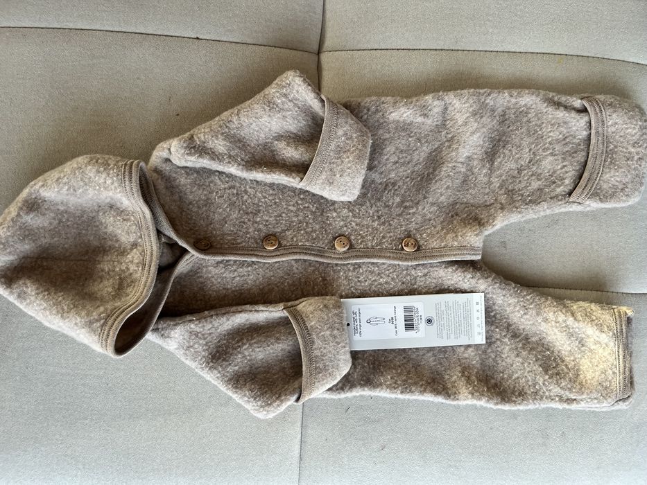 Wełniany kombinezon Engel 50/56 Sand merino wyprawka