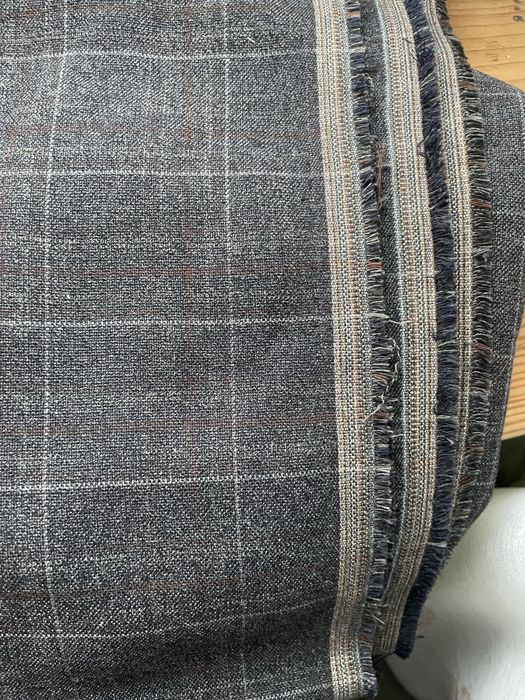 Італійська напівшерстяна тканина.540грн.