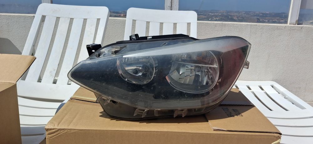 Faróis usados originais de halogéneo BMW F20 - 1K4