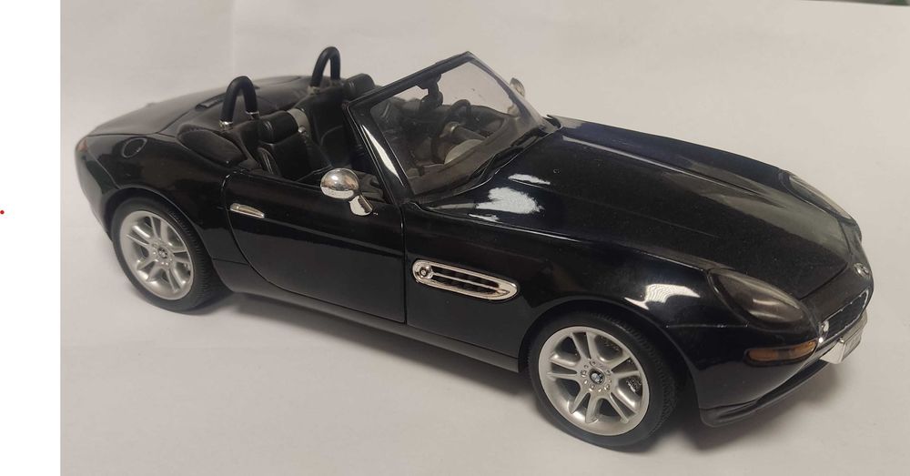 Samochody Bburago Ferrari 456 Welly BMW Z8 skala 1:18