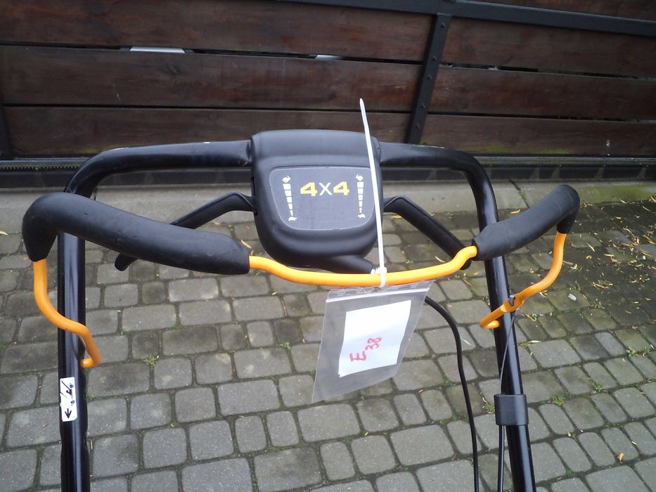 Kosiarka McULLOCH Husqvarna napęd 4x4 DRIVE Briggs&Stratton Mieląca