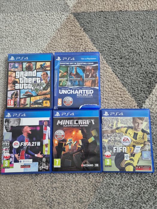 Konsola PlayStation 4 Slim 1TB + pad i 5 gier