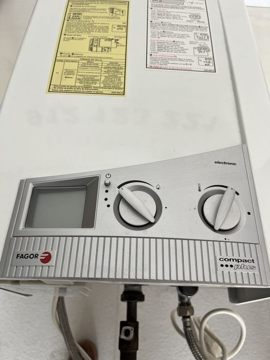 Esquentador Fagor como novo