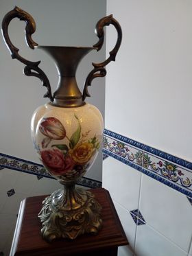 Ânfora italiana em estanho italiano com loiça craclé pintado à mão