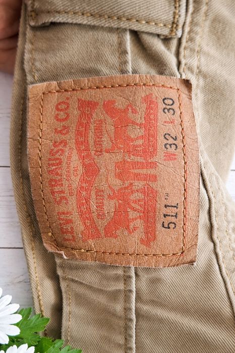 Spodnie Levi’s 511 W32 L30 beżowe spodnie męskie – stan bardzo dobry r