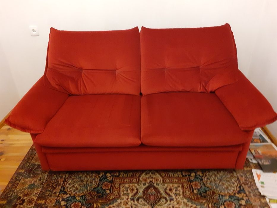 Sofa , kanapa  w kolorze czerwonym !