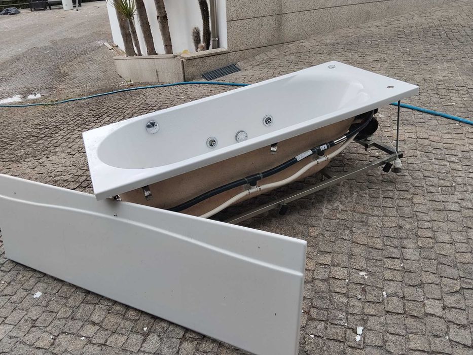 Banheira hidromassagem