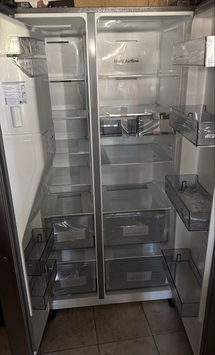 Frigorífico Americano hisense agua e gelo deposito