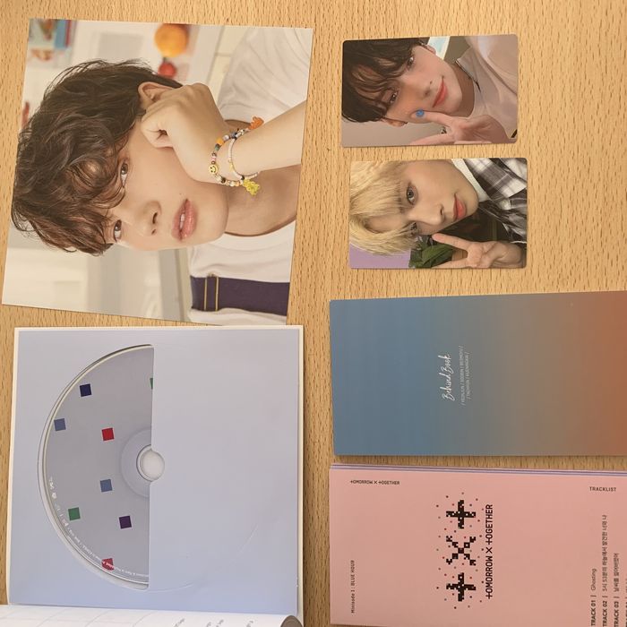 Kpop- TXT blue hour album