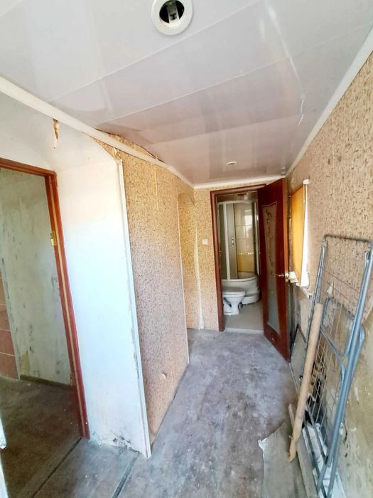 Продам 2-о к/к можливо під офіс в центрі по вул.Тимірязєва.