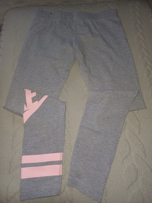 Legginsy nike 146/152 cm