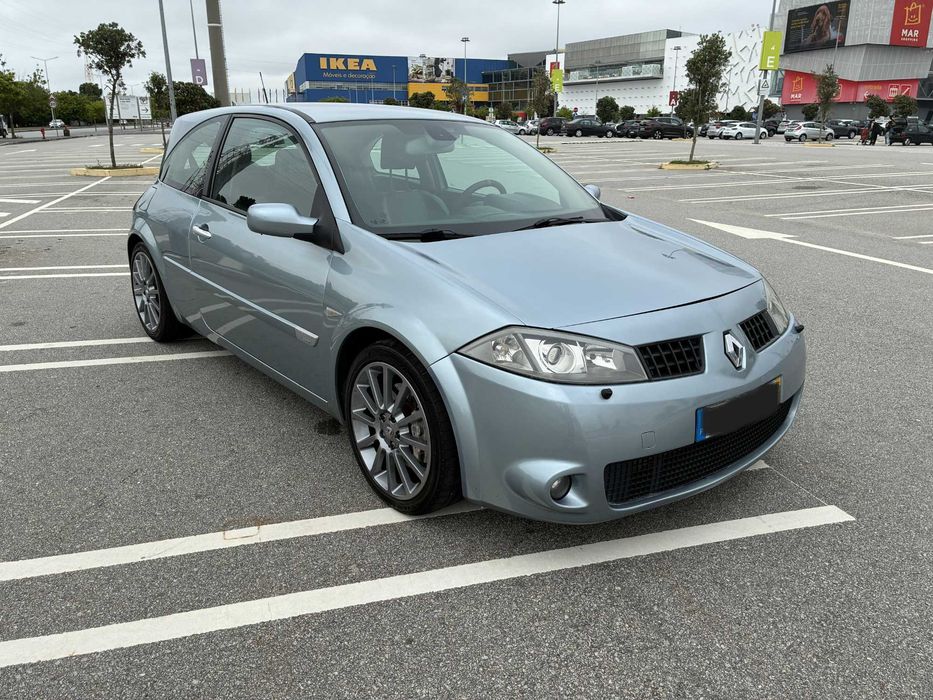 Renault Megane II RS 225