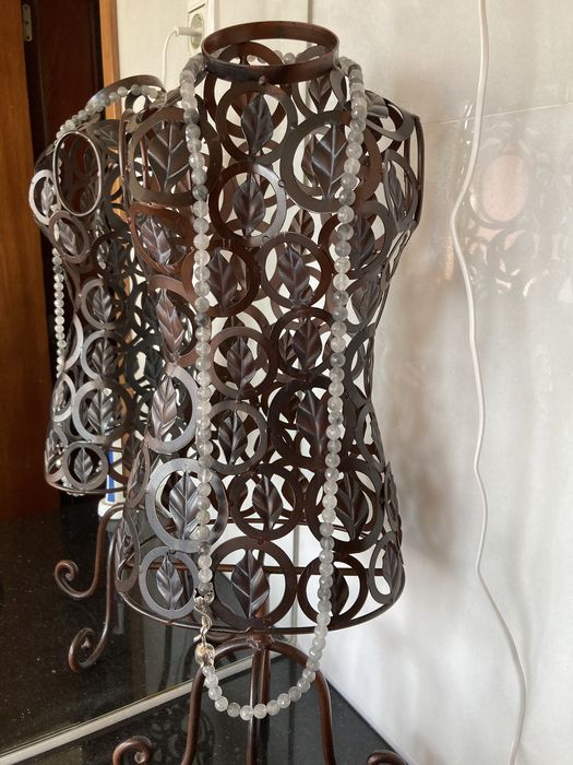 Busto para pendular bijuteria