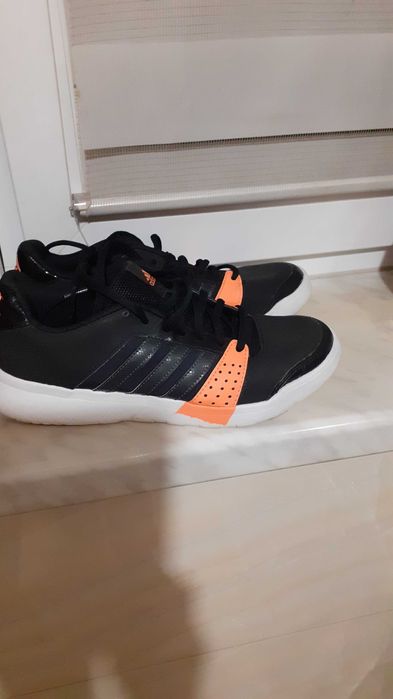 Buty sportowe adidas