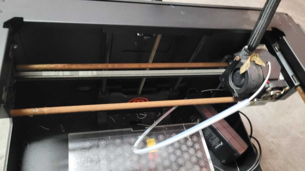 Impressora 3D Makerbot Replicator 2