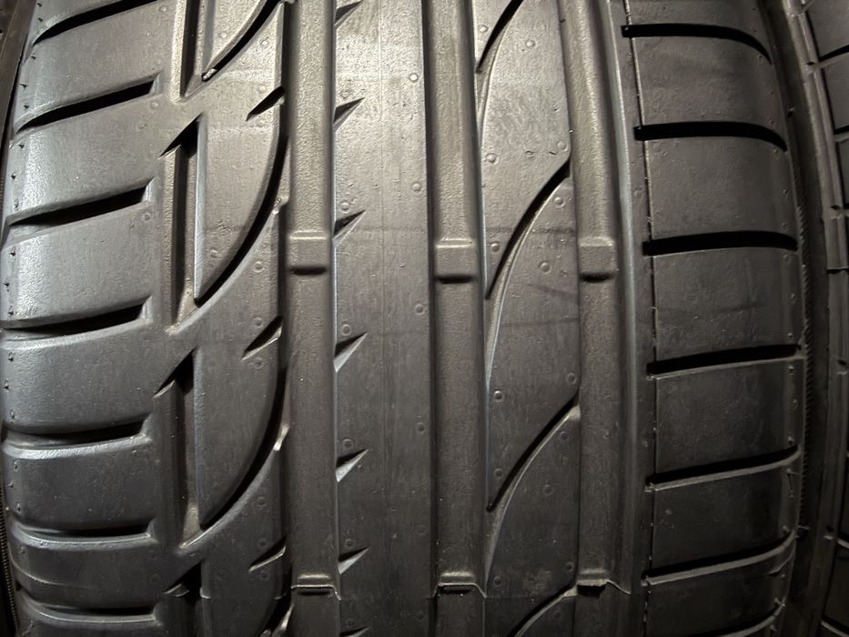 235/40 r 19 Bridgestone 4 шт.