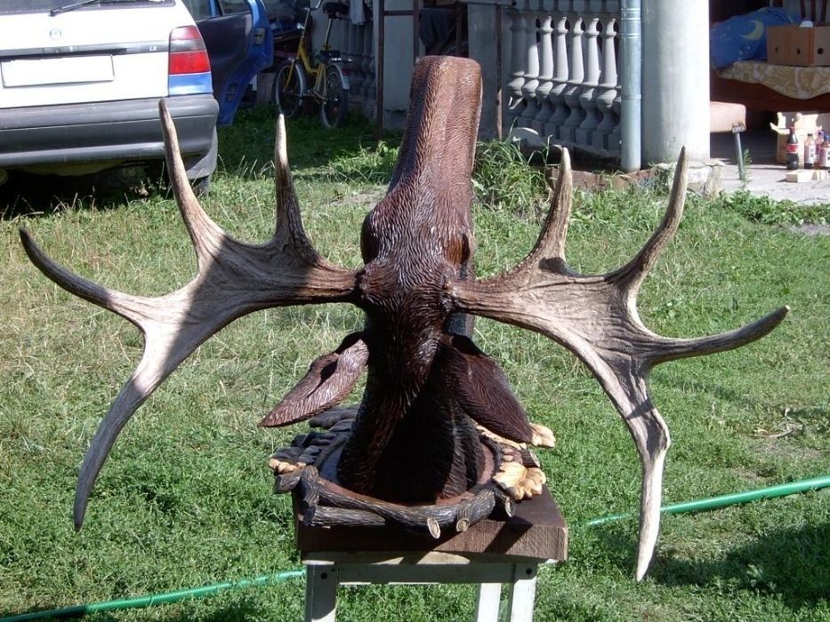 Деревяна голова лося медальйон / ЛОСЬ РОГИ .