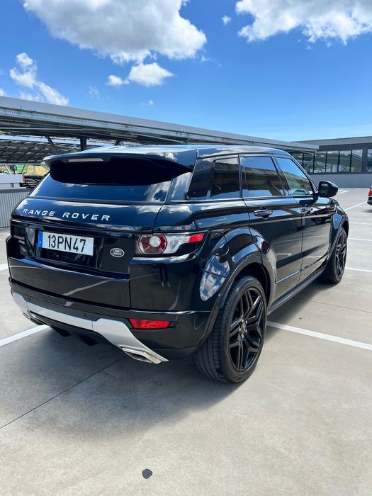 Range Rover Evoque 2.2 TD4 150cv | Panorâmico | Preto Metalizado
