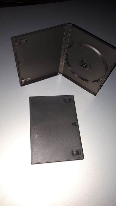 CD/DVD Cases442154130195752962