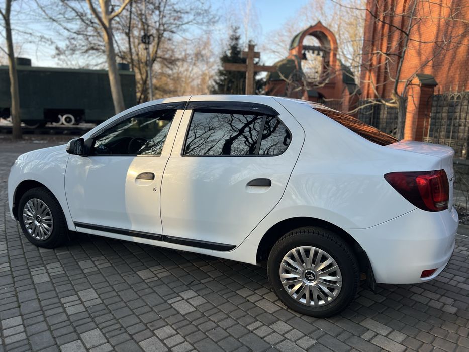 Продам Renault Logan 2017р.