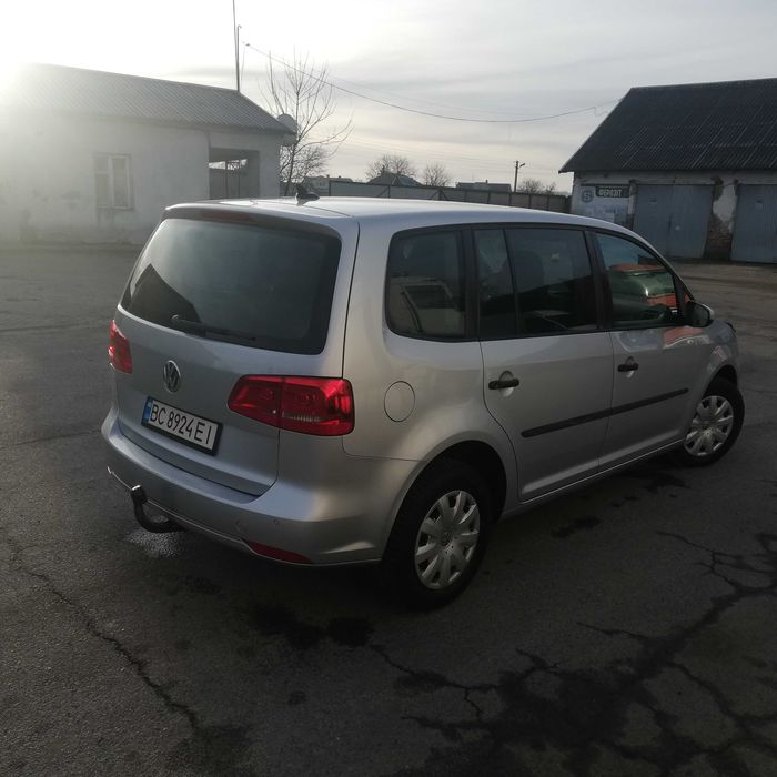 Фольксваген Тоуран