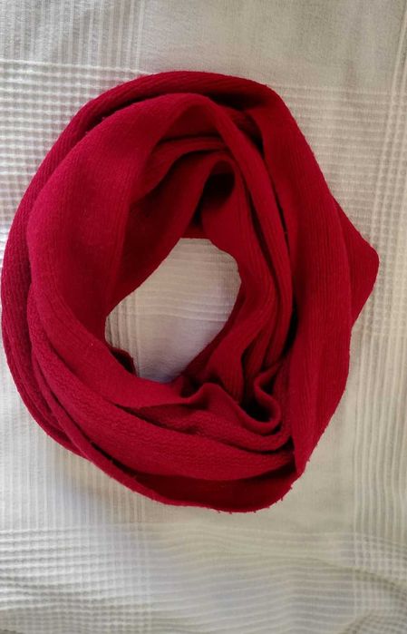 Cachecol vermelho Primark