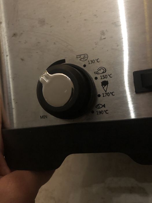Vendo Fritadeira Óleo Pouco uso