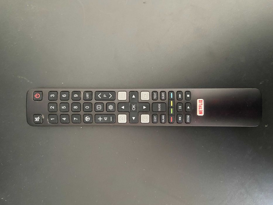 Televisor TCL 32ES560